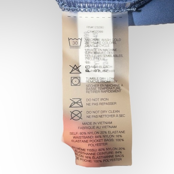 TRAVIS MATHEW MOVEKNIT TIE SKORT - XXL Blue - Picture 6 of 11